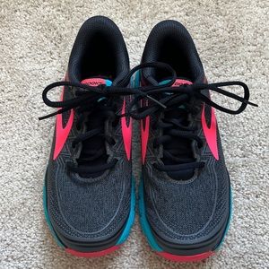 Brooks Pure Grit Women’s Trail Running Shoes Sneakers